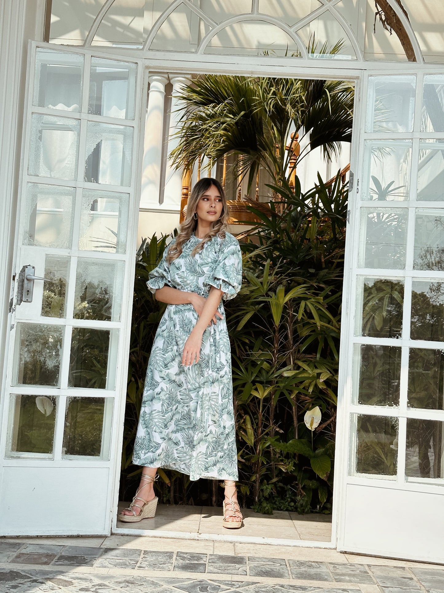 ANGIE - green and white
