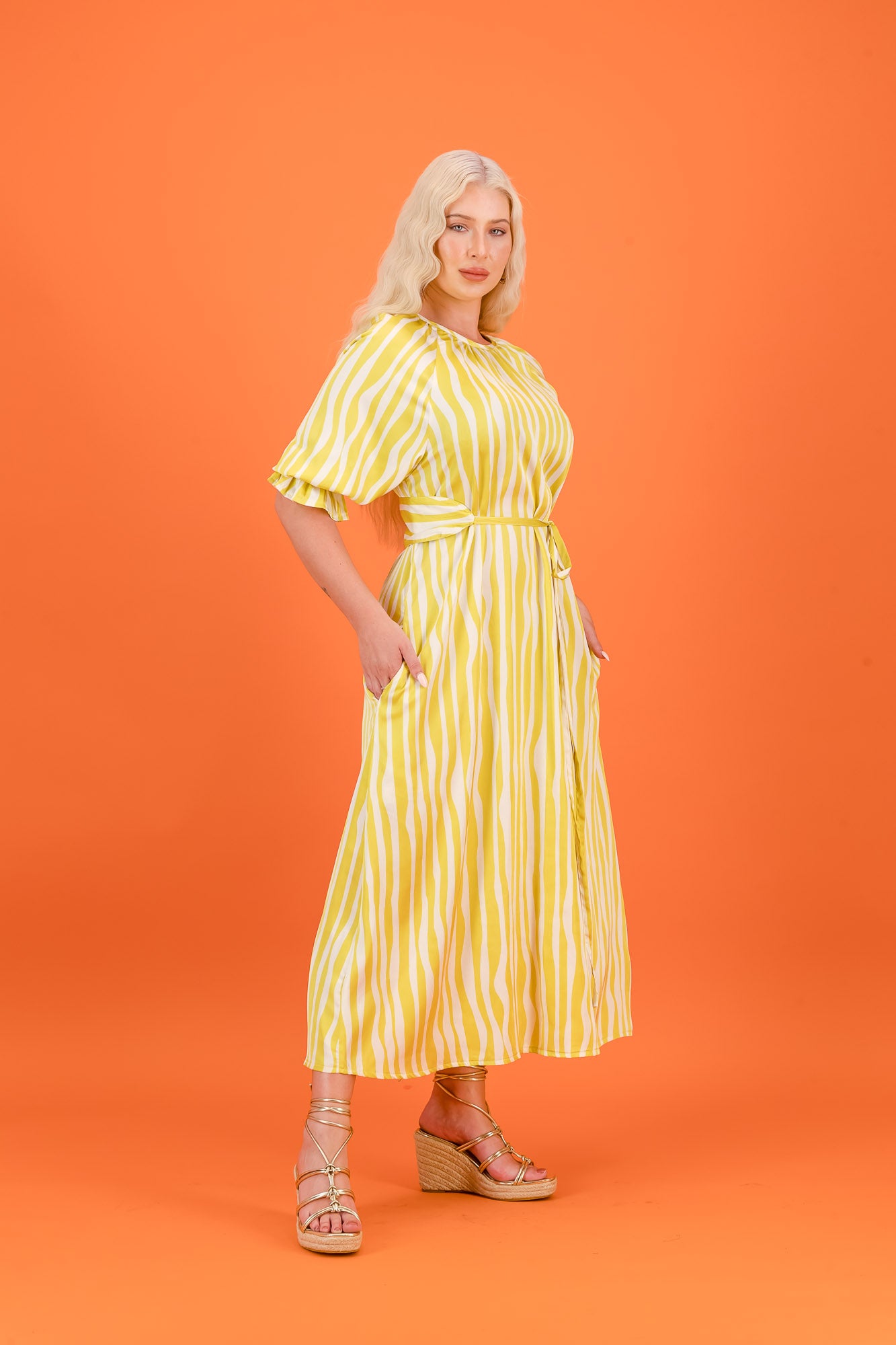 ANGIE - lime and white