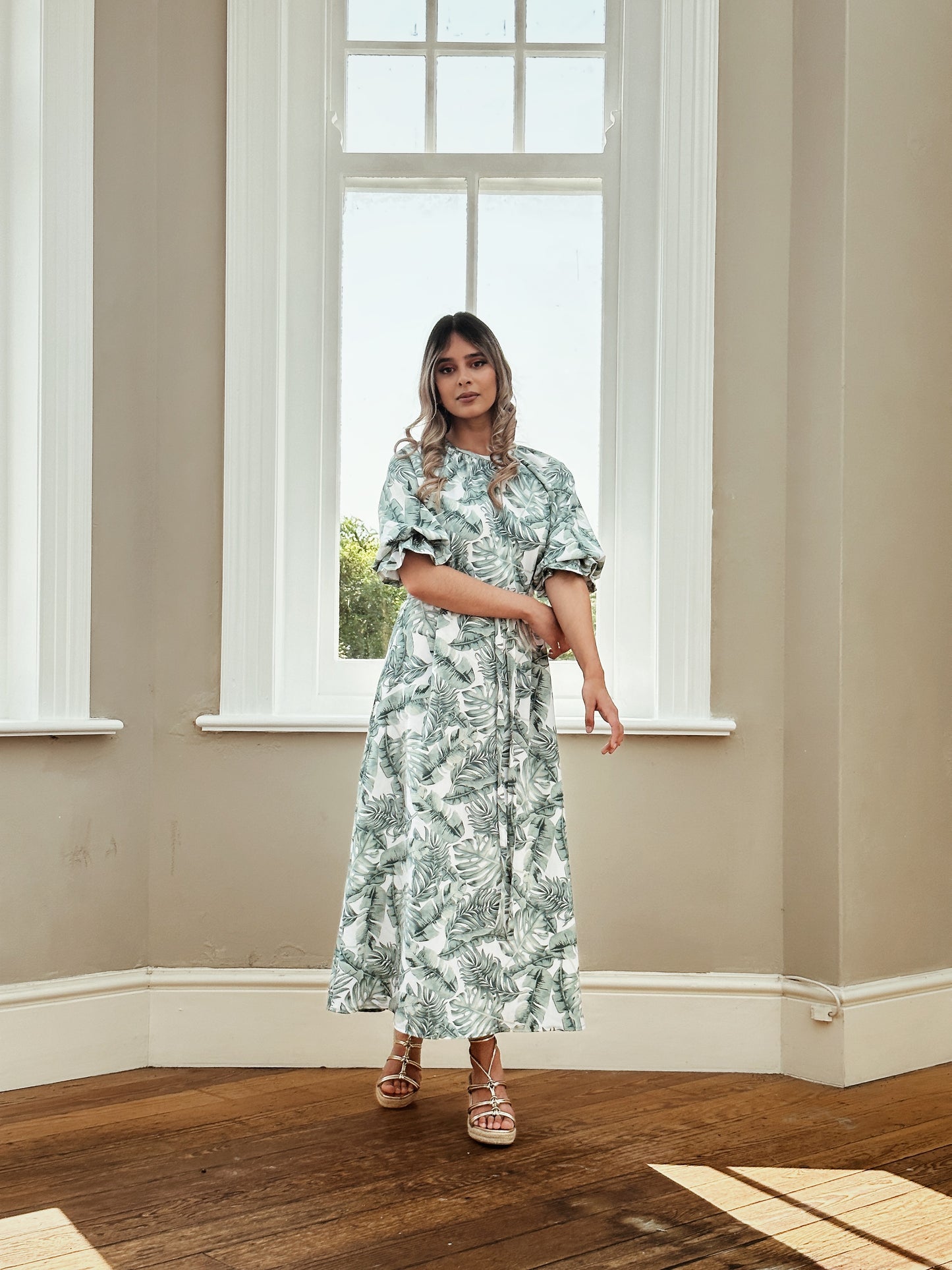ANGIE - green and white