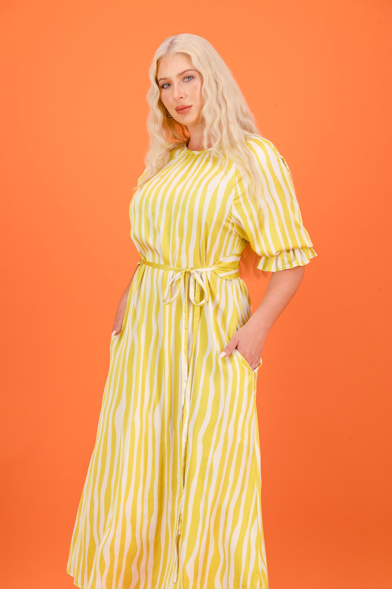 ANGIE - lime and white