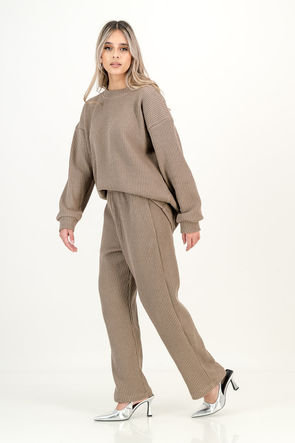 SOPHIA SET - BEIGE