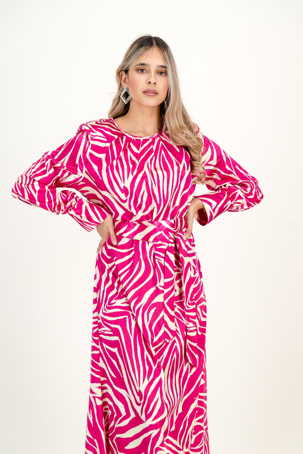 ZOE - pink and white